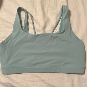 ATHLETA Energy Sports Bra. Size Large. Like new. No padding. Smoke free home.